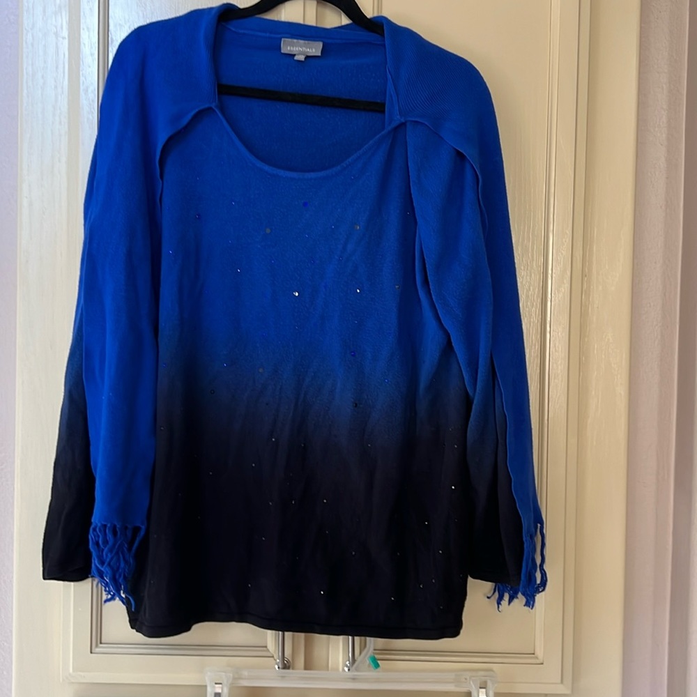 Essentials 2x hombre blue black sweater with attached scarf & bling. Bundle/save